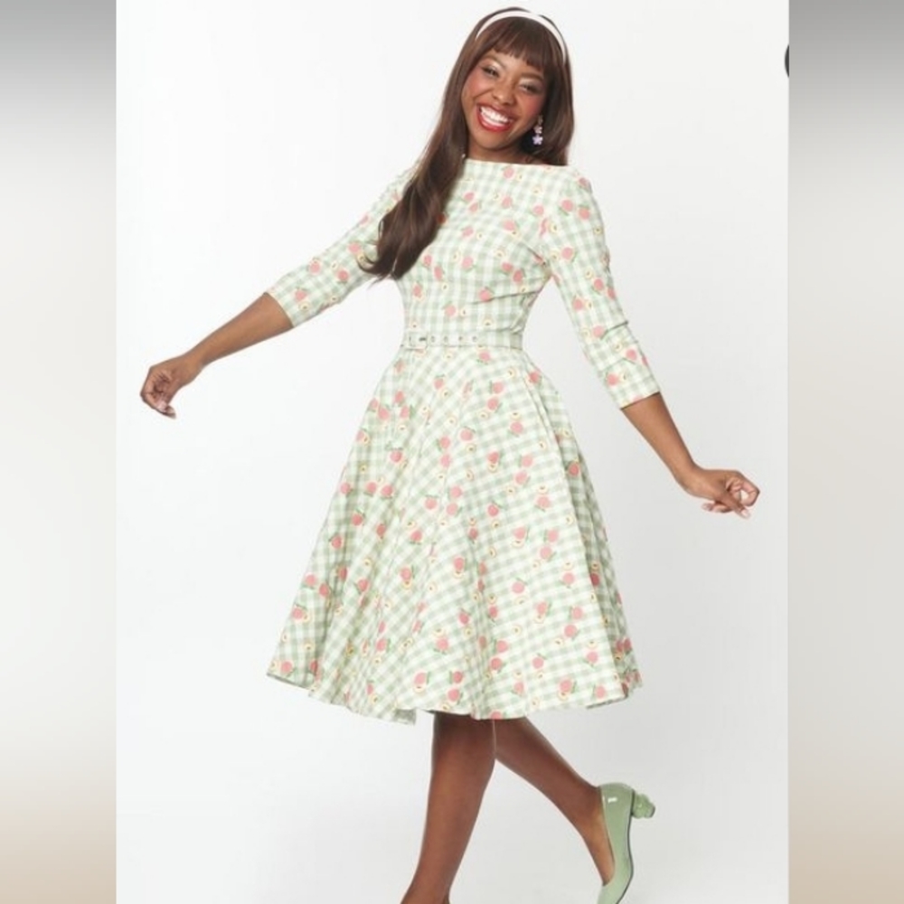 Unique Vintage Peachy Keen dress